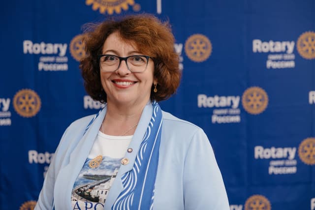 Светлана Жукова